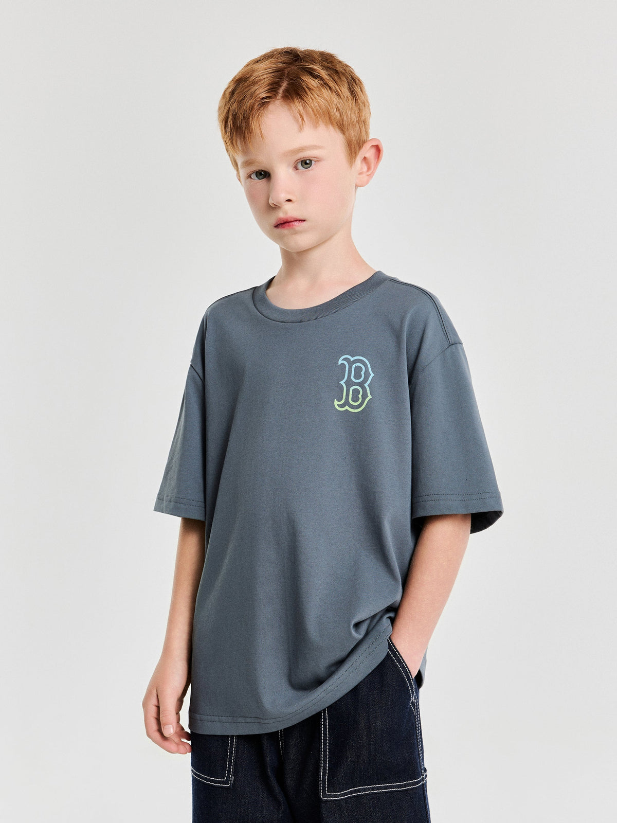 Basic Street Gradation Lettering T-shirt